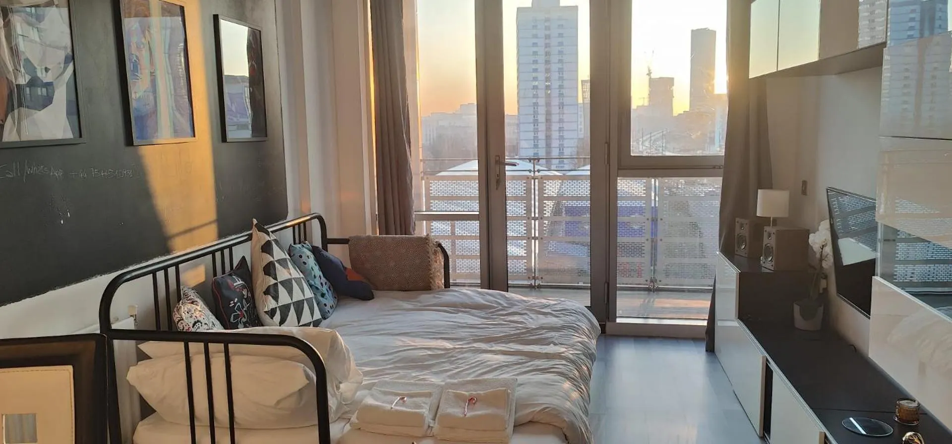 Giogio - Comfortable Stratford Flat With Stunning Views London