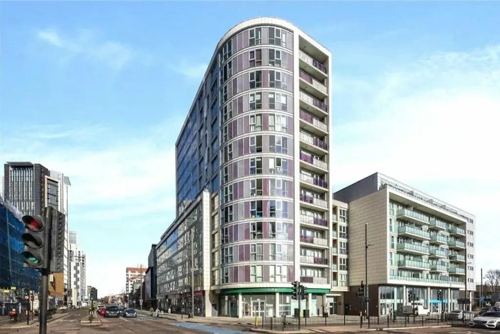 Giogio - Comfortable Stratford Flat With Stunning Views London 0*,